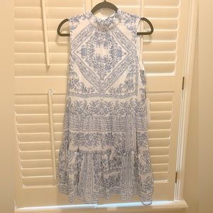 Calvin Klein. Blue&White Sleeveless Chiffon dress. Size 6 & 8. NWT